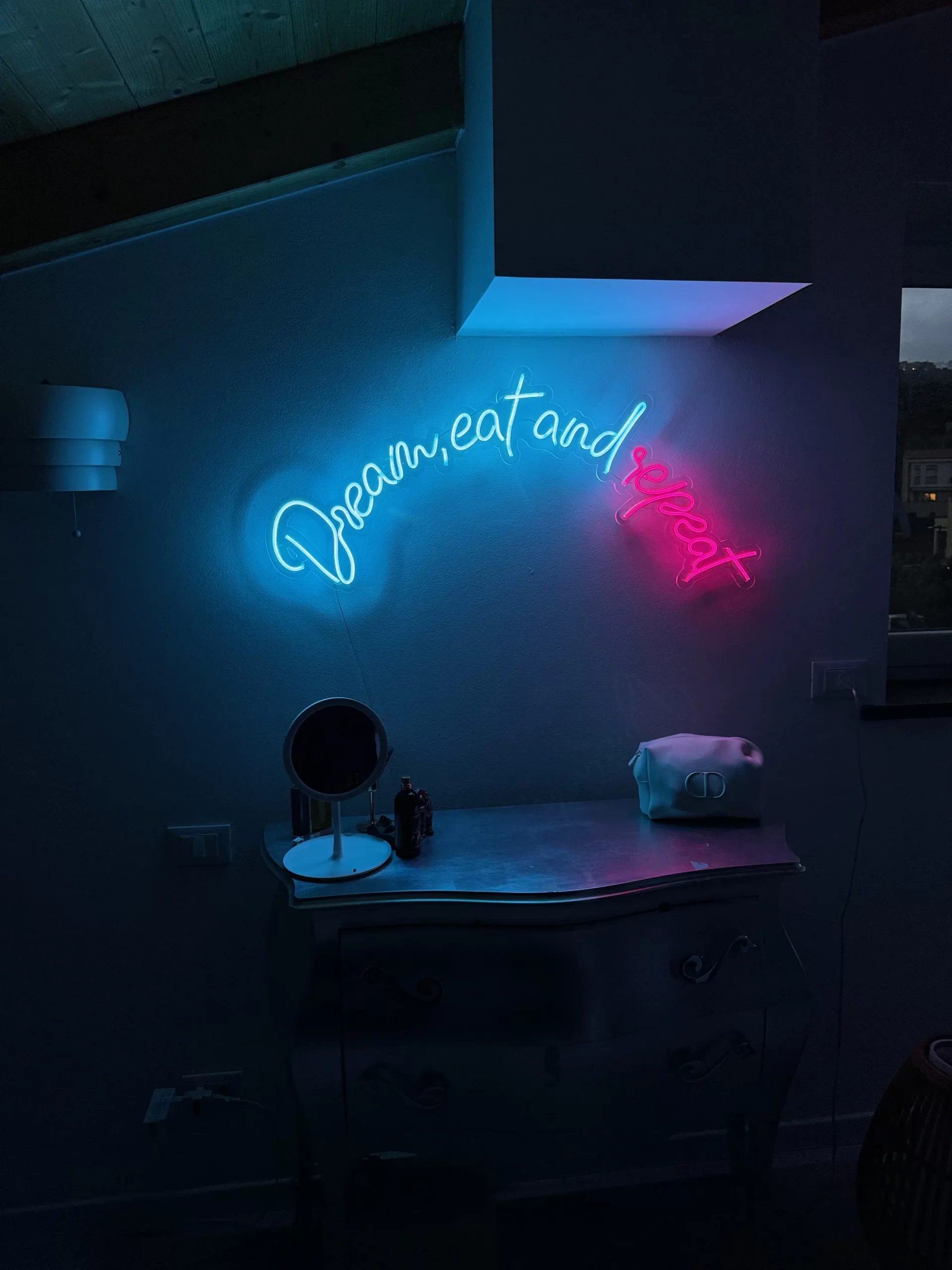 Insegna led Dream, eat and repeat